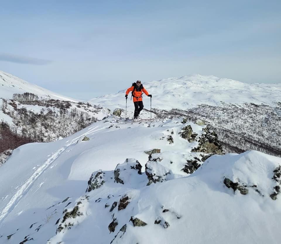 Turismo Y Cabanas Dragon De La Patagonia Apartman Cochrane Kültér fotó